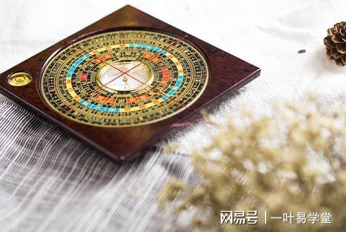 风水罗盘用法与忌讳_风水罗盘实用方法_风水罗盘的使用方法